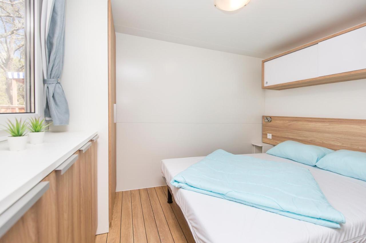 Albatross Mobile Homes On Solaris Camping Fkk-Naturist Porec Exterior photo